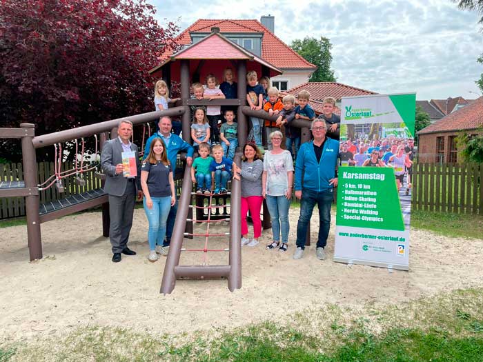 2.100 kleine Läuferinnen und Läufer beim Paderborner Osterlauf
