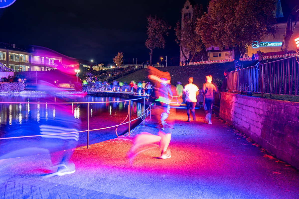 Paderborn erstrahlt zum 9. Martinslauf